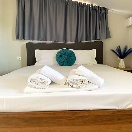 Delia Apartments Пефкохорі Екстер'єр фото