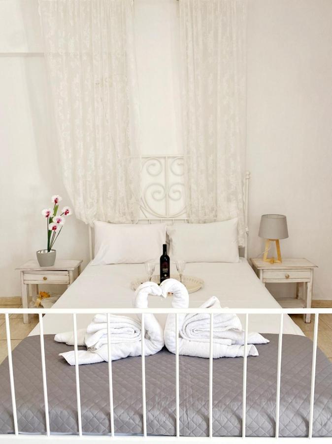 Delia Apartments Пефкохорі Екстер'єр фото