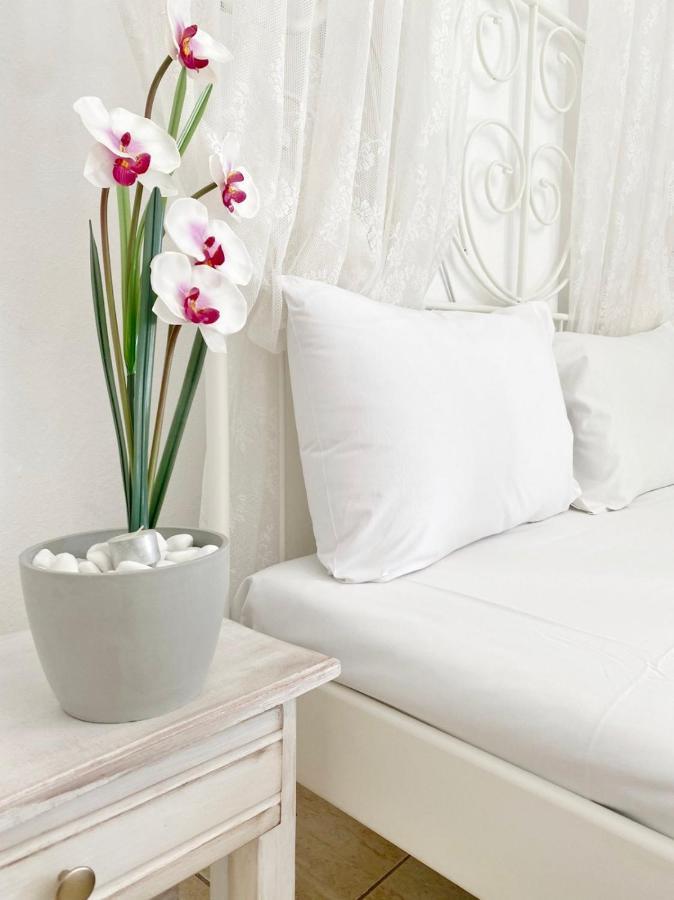 Delia Apartments Пефкохорі Екстер'єр фото