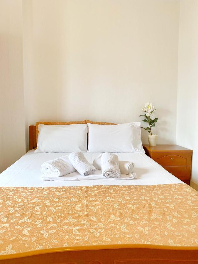 Delia Apartments Пефкохорі Екстер'єр фото