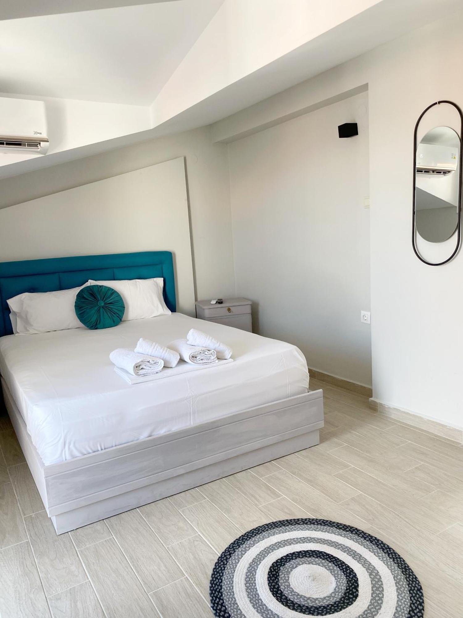 Delia Apartments Пефкохорі Екстер'єр фото