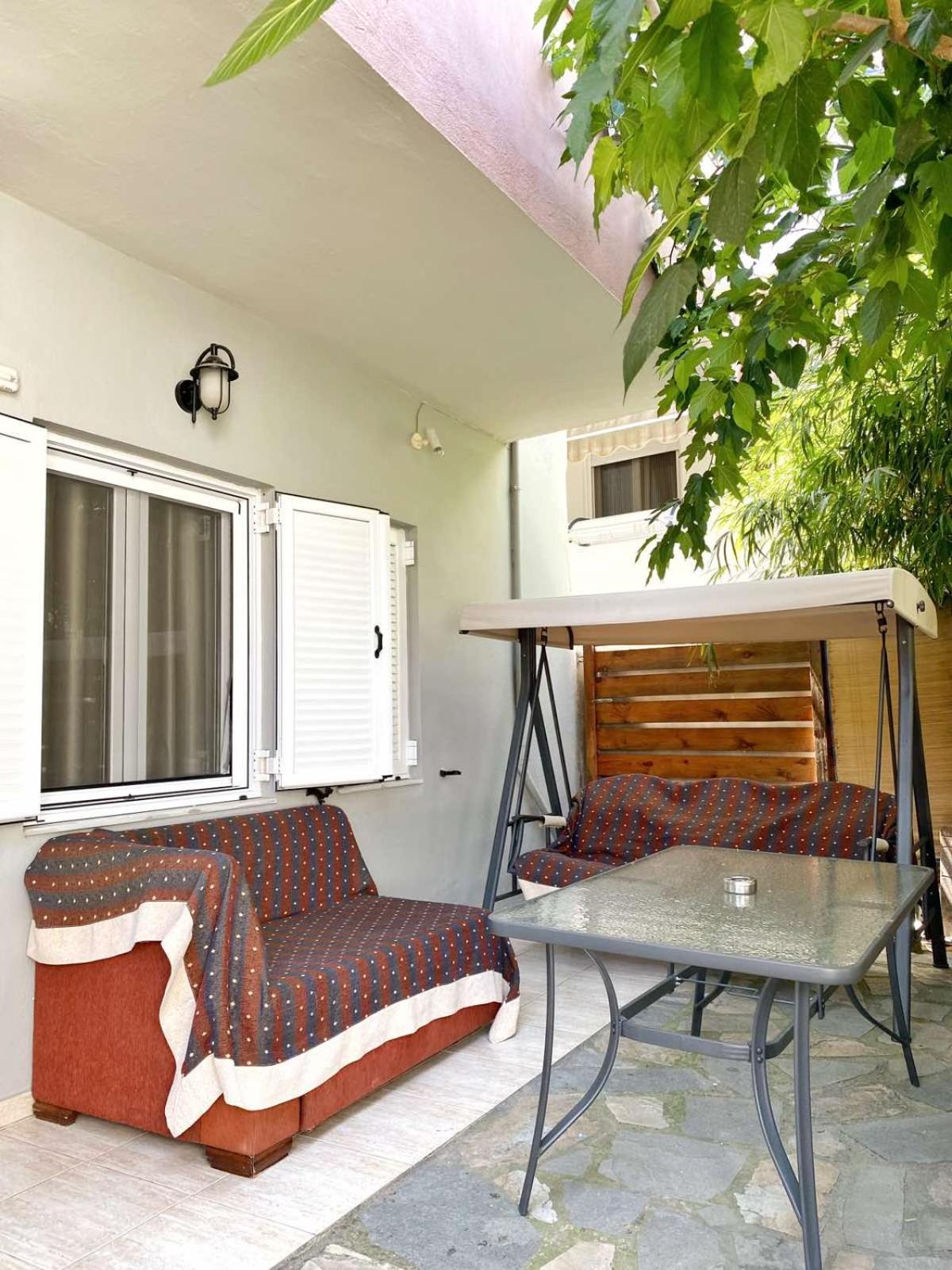 Delia Apartments Пефкохорі Екстер'єр фото