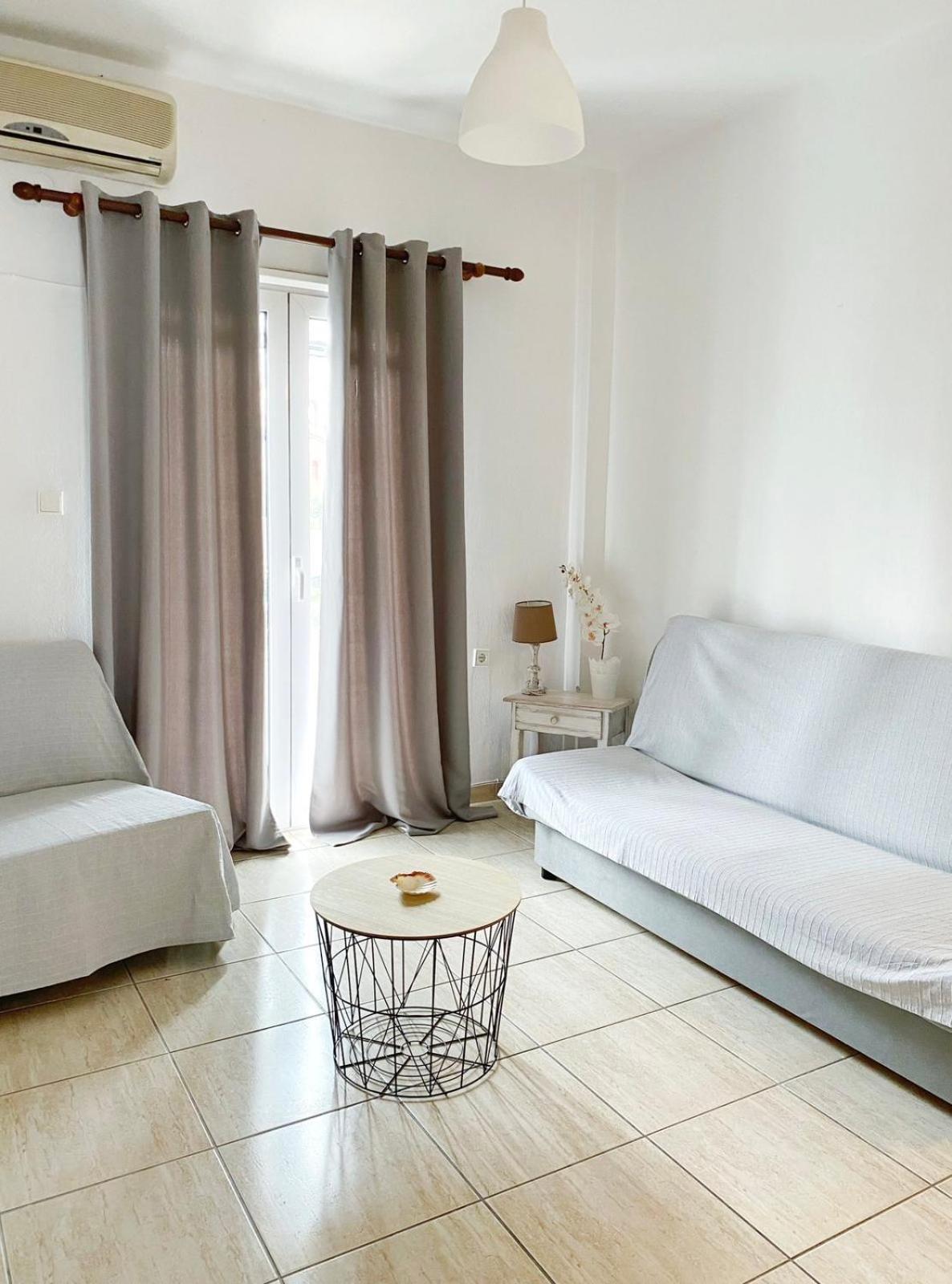 Delia Apartments Пефкохорі Екстер'єр фото